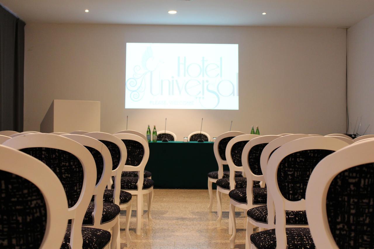 Hotel Universal Livorno Esterno foto