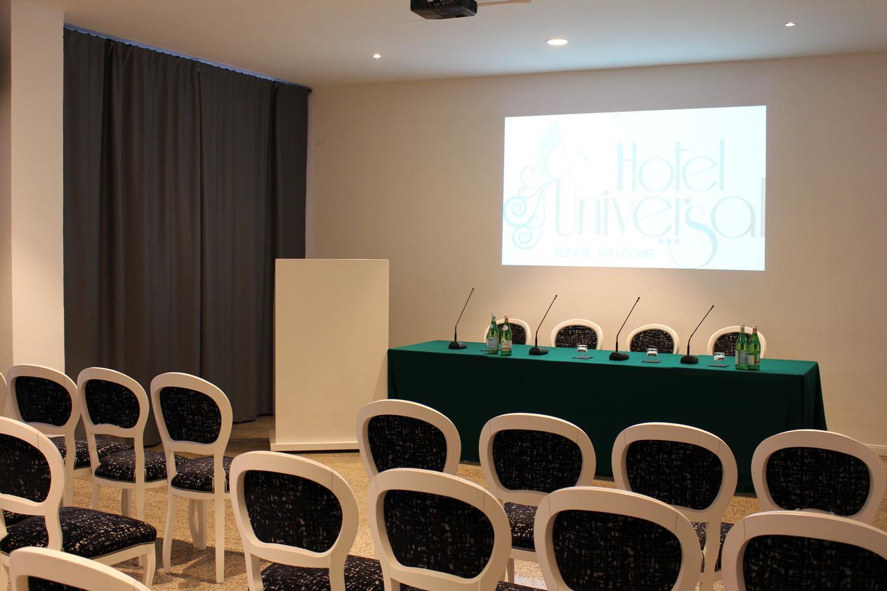 Hotel Universal Livorno Esterno foto