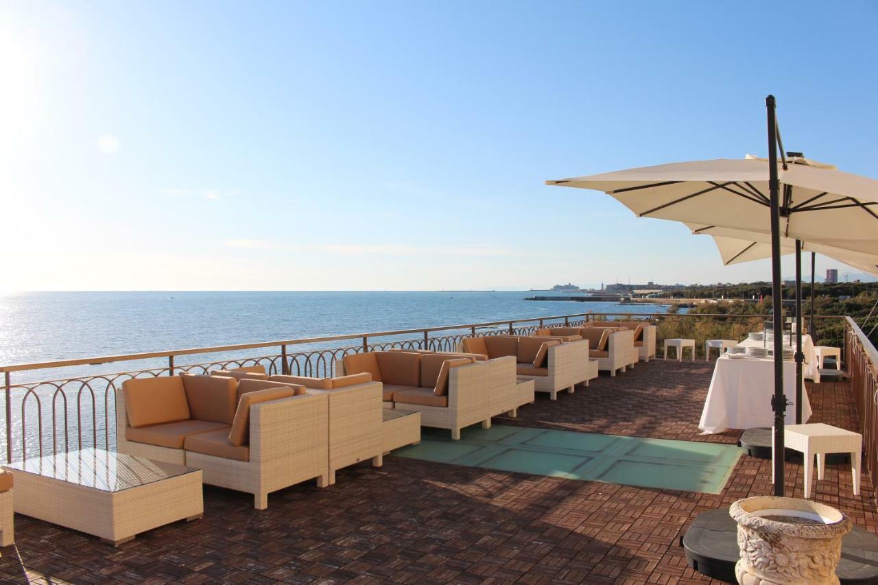 Hotel Universal Livorno Esterno foto
